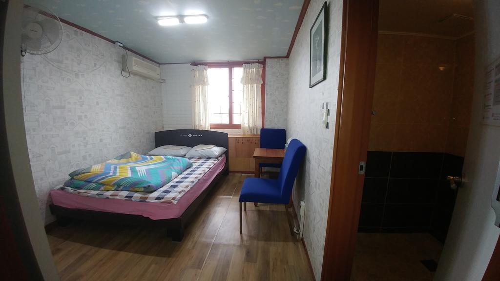 Gdygla Guesthouse Jeju Exterior photo